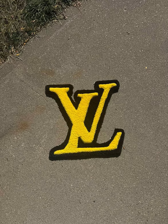 CUSTOM CUTOUT RUG'S