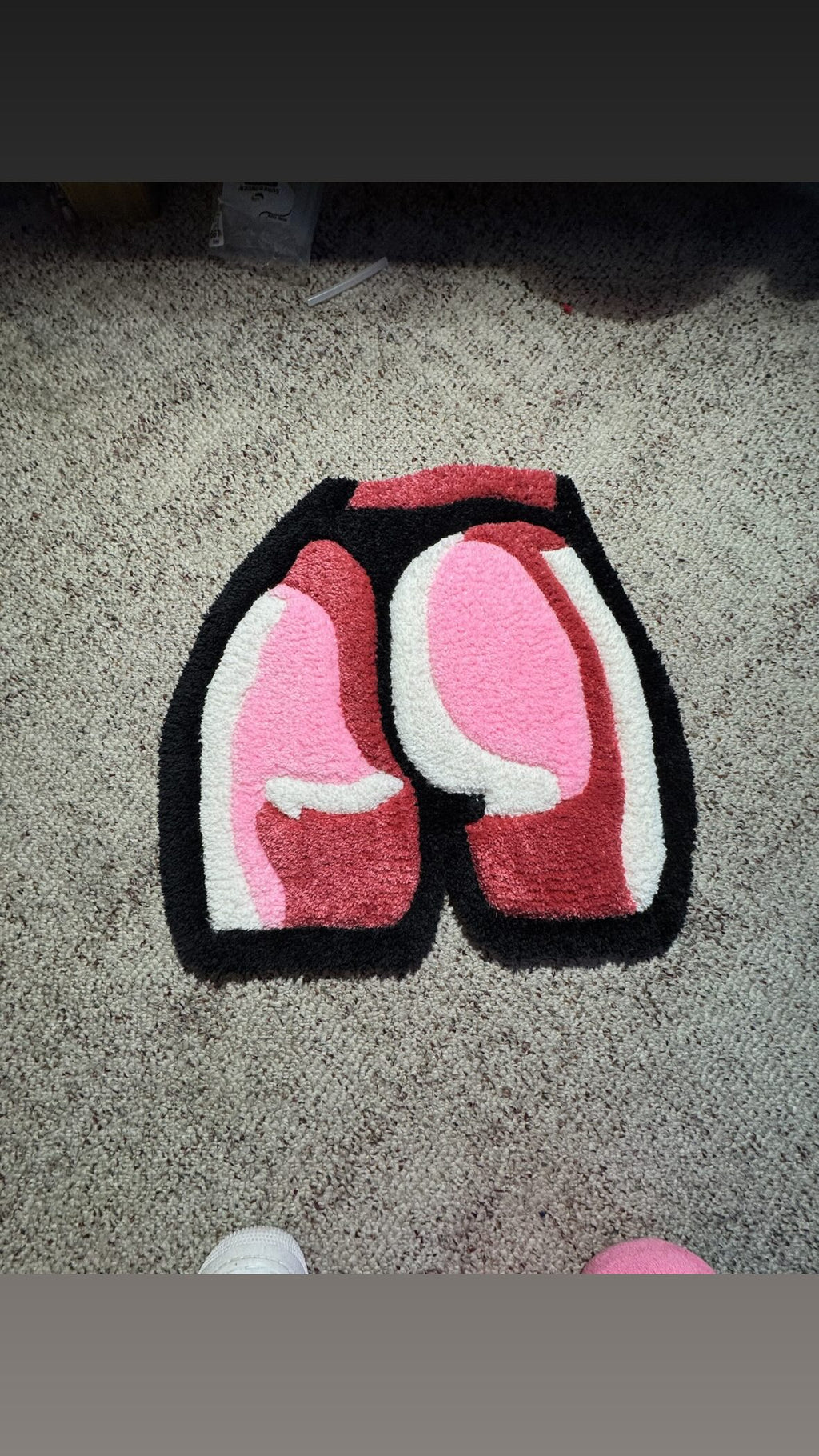 CUSTOM CUTOUT RUG'S